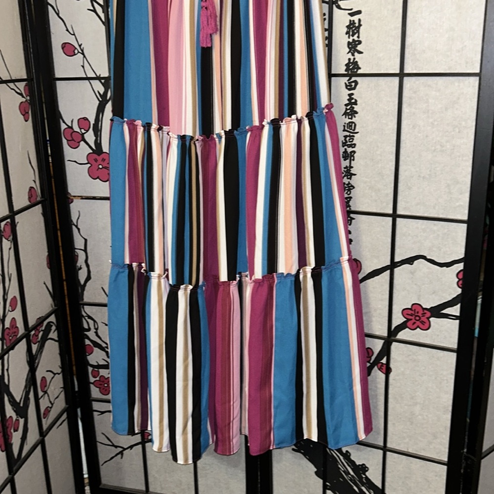 NWT Neiman Marcus English Factory ruffle dress with front tassle decor - Picture 5 of 14